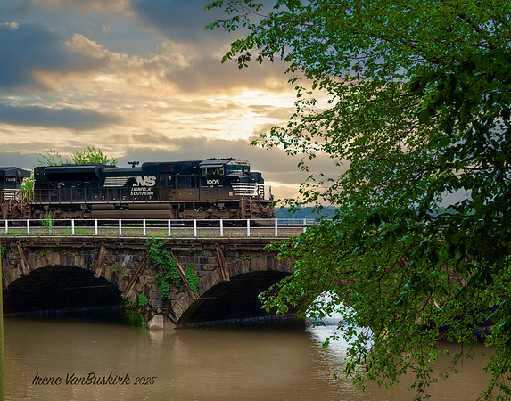 Duncannon Train Close-Up