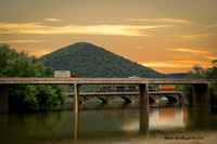 Duncannon Train Bridge w glos